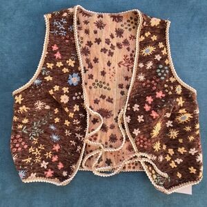 Brown Floral Embroidered Crocheted Vest